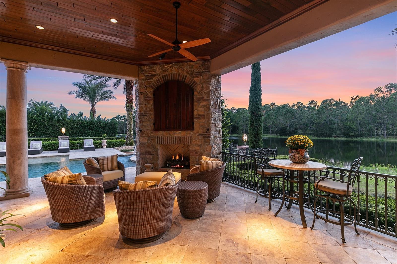 KEENES POINTE - Residential