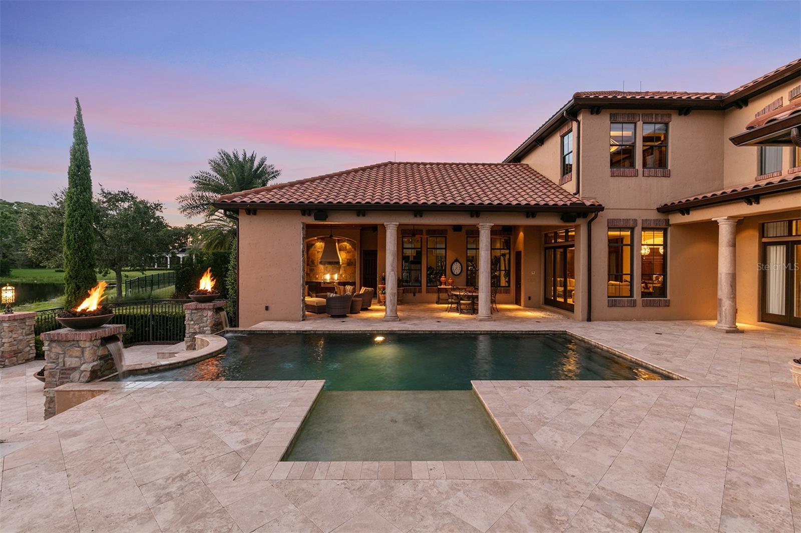 KEENES POINTE - Residential