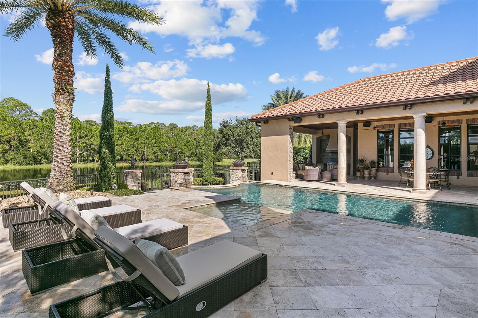 KEENES POINTE - Residential