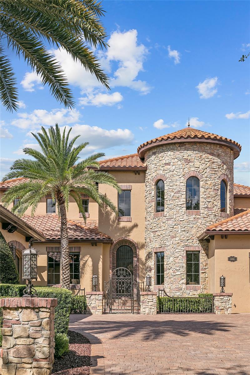 KEENES POINTE - Residential