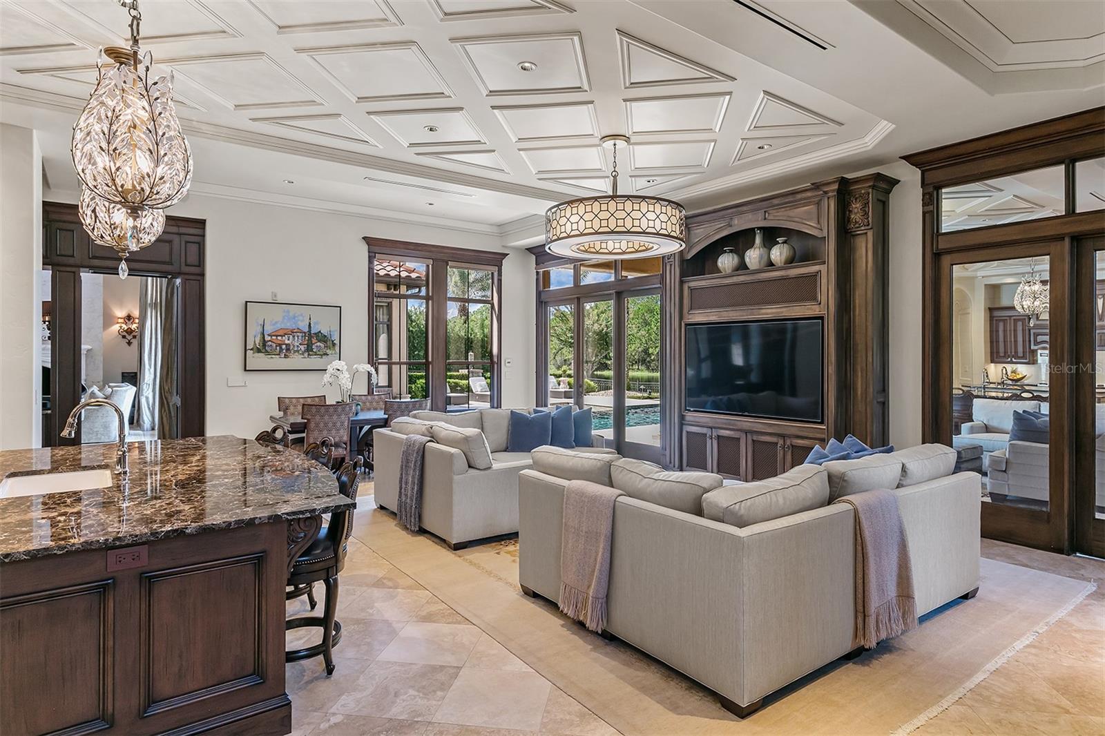 KEENES POINTE - Residential