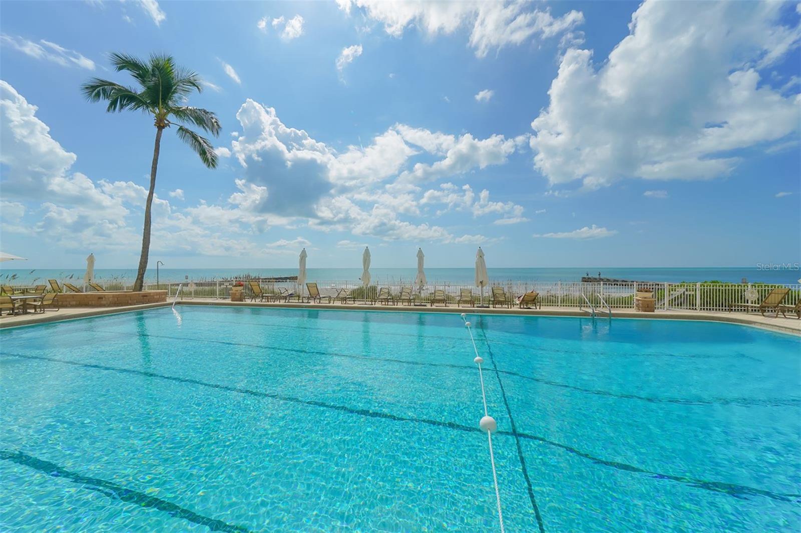 ISLANDER CLUB OF LONGBOAT - Residential