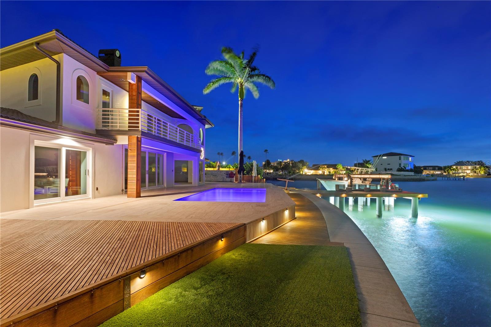 BELLEVUE ESTATES ISLAND 2ND ADD - Residential