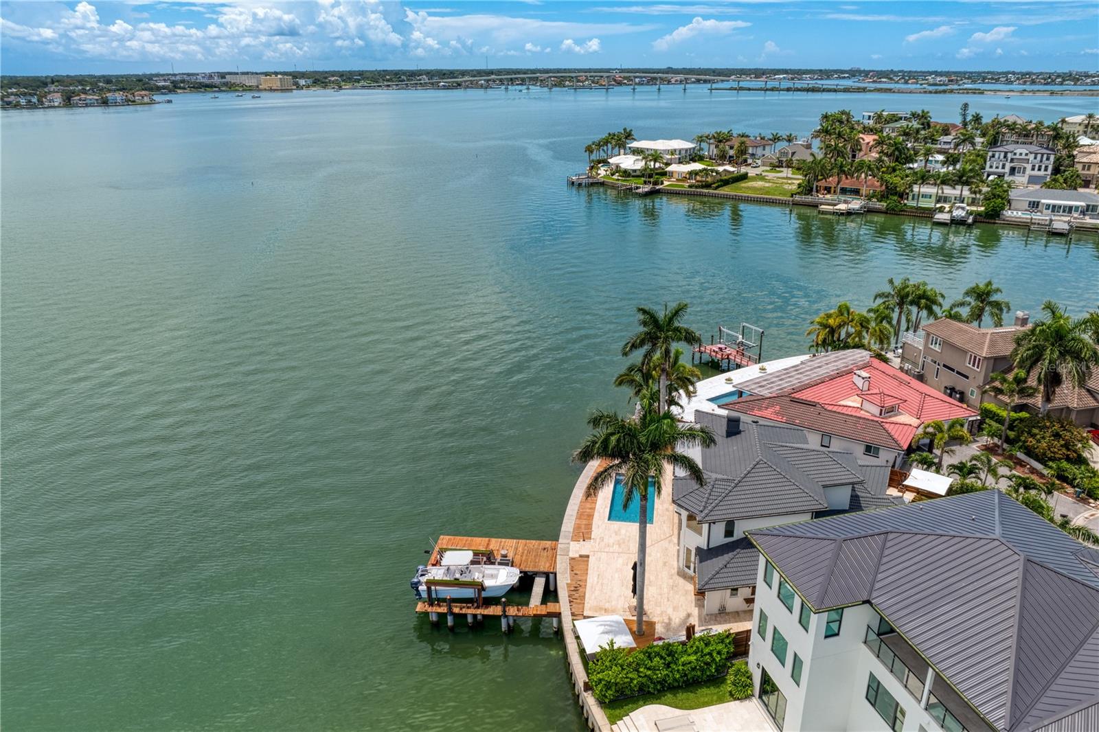 BELLEVUE ESTATES ISLAND 2ND ADD - Residential