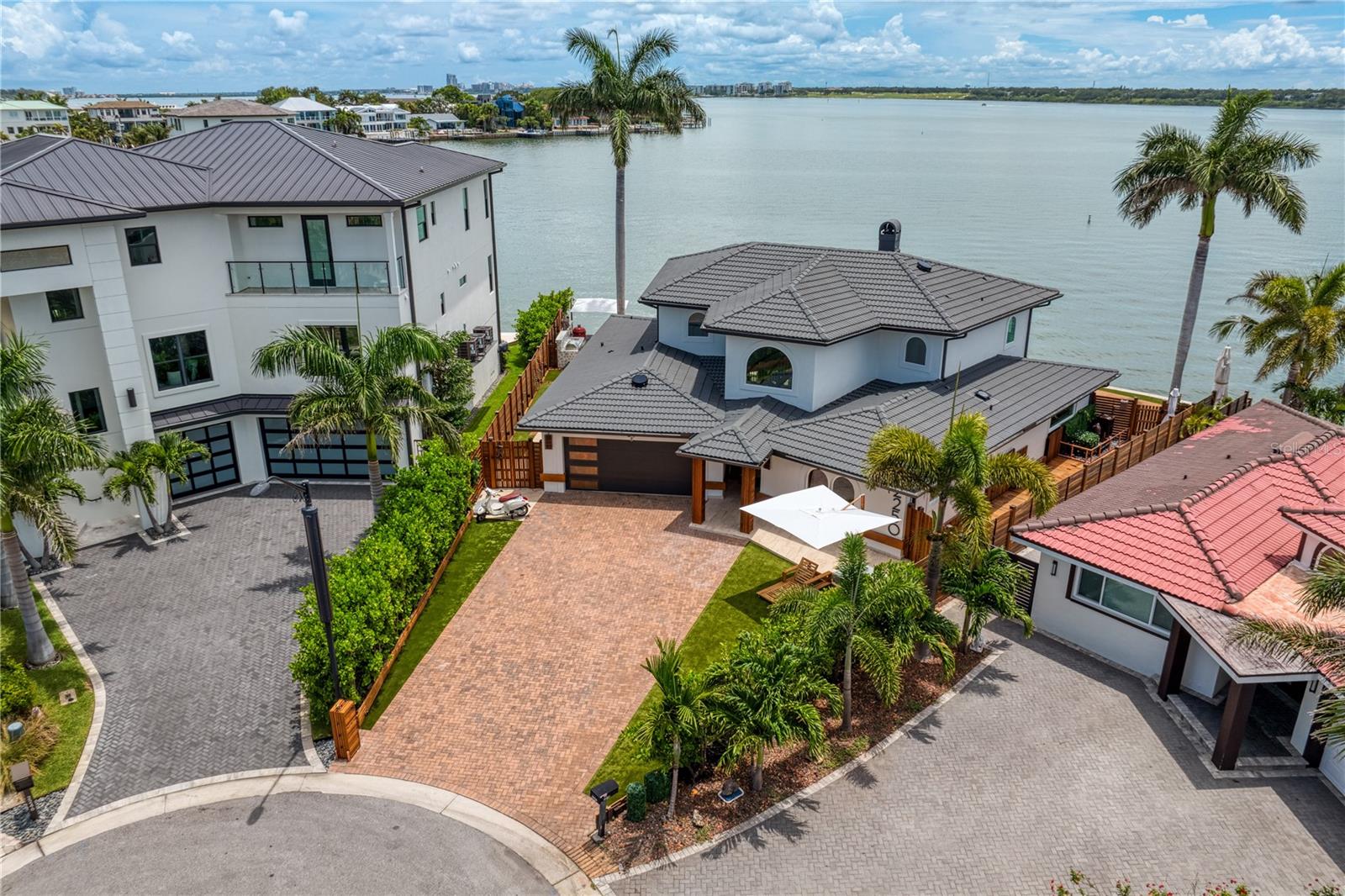 BELLEVUE ESTATES ISLAND 2ND ADD - Residential