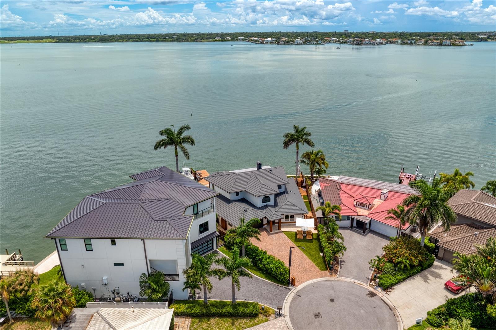 BELLEVUE ESTATES ISLAND 2ND ADD - Residential