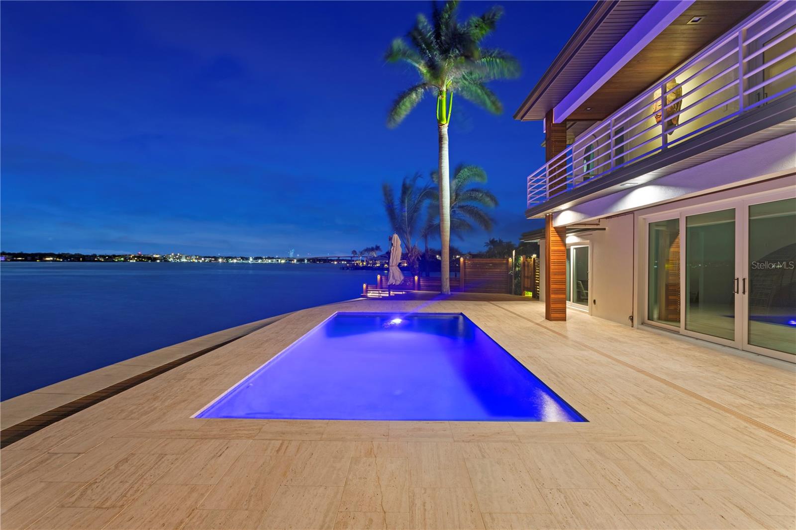 BELLEVUE ESTATES ISLAND 2ND ADD - Residential