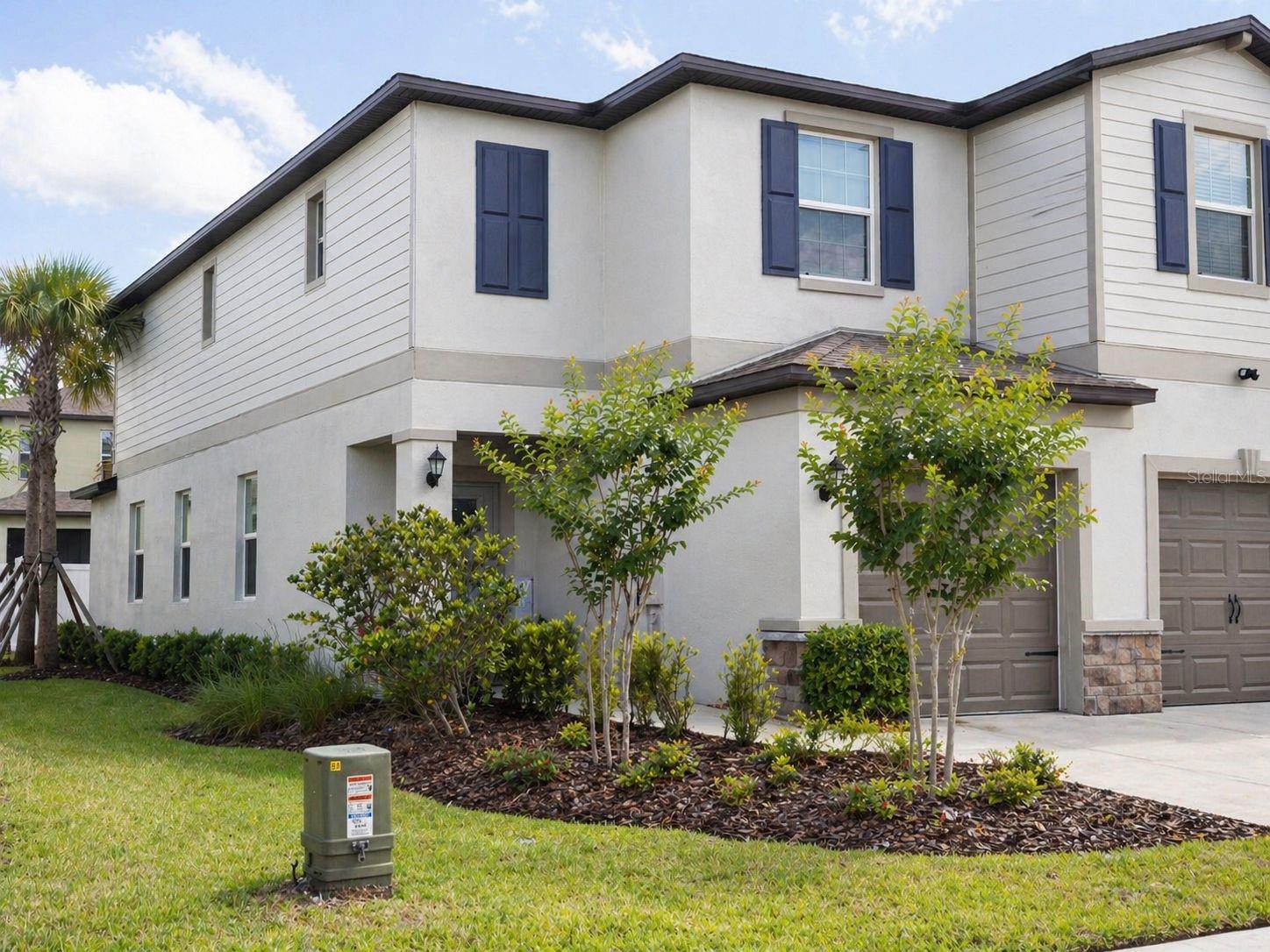ABBOTT SQUARE PH 2 - Residential