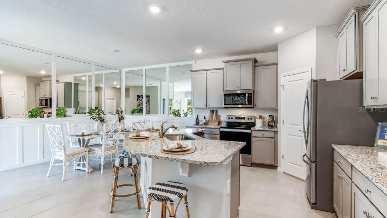 GLADSTONE - Residential