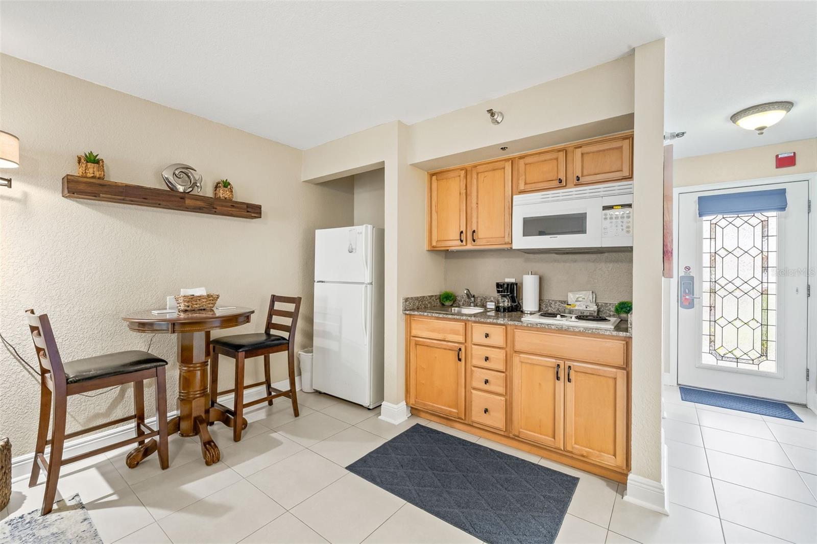 ROYAL YACHT CLUB NORTH CONDO - Residential