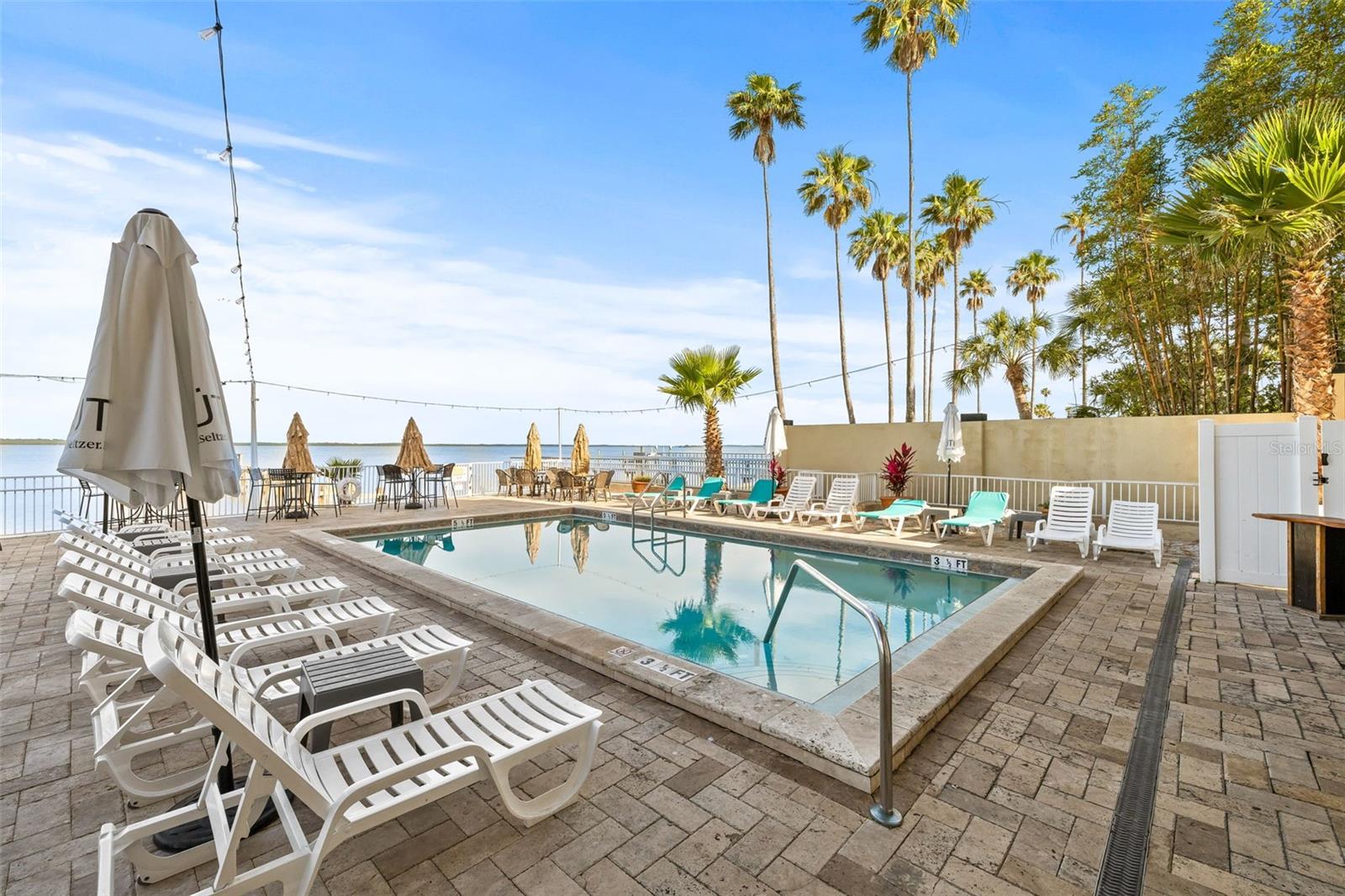 ROYAL YACHT CLUB NORTH CONDO - Residential