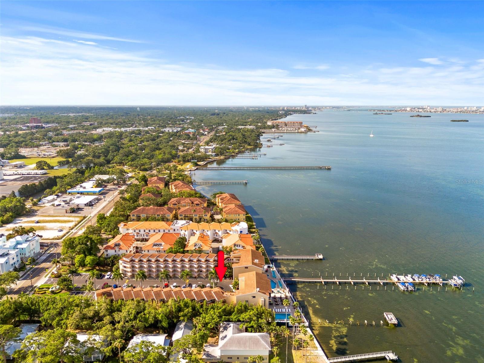 ROYAL YACHT CLUB NORTH CONDO - Residential
