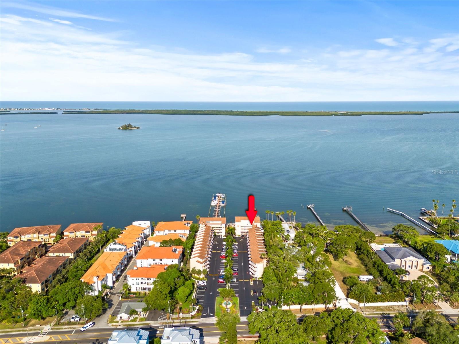 ROYAL YACHT CLUB NORTH CONDO - Residential