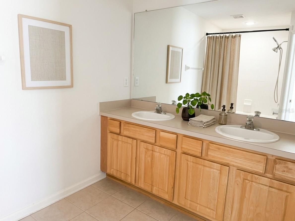 SOLANA BAY - Residential