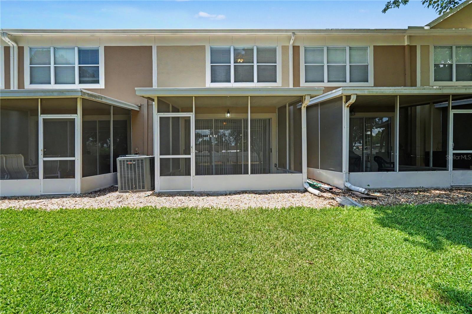 SOLANA BAY - Residential