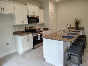 WYLD PALMS VILLAGE CONDOMINIUM - Residential