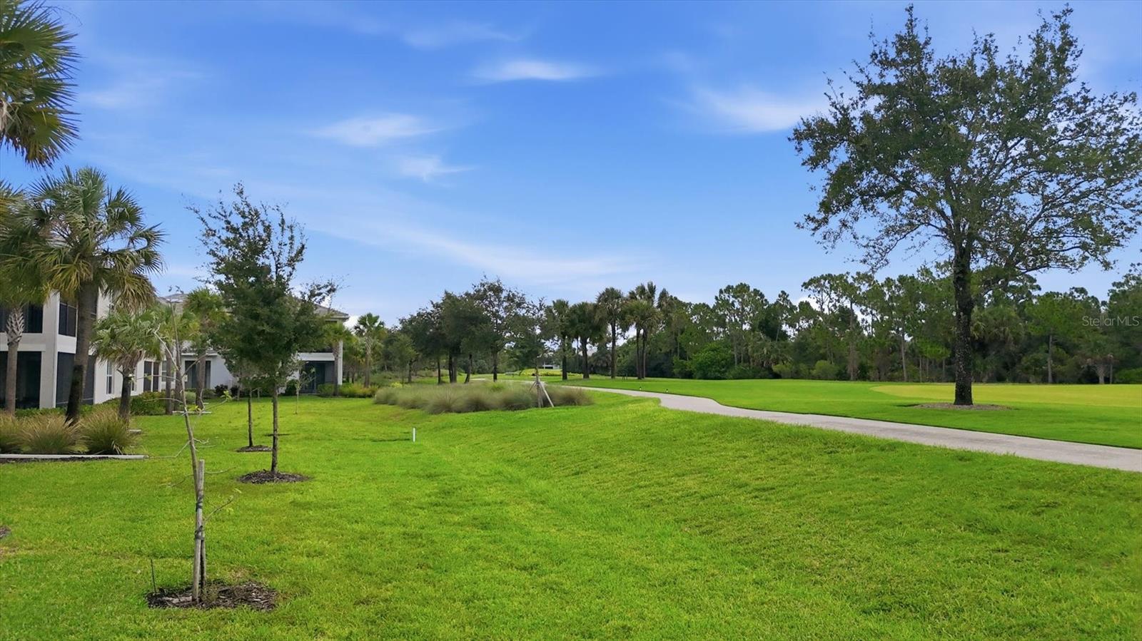 COACH HOMES III AT HERITAGE LANDING - Residential
