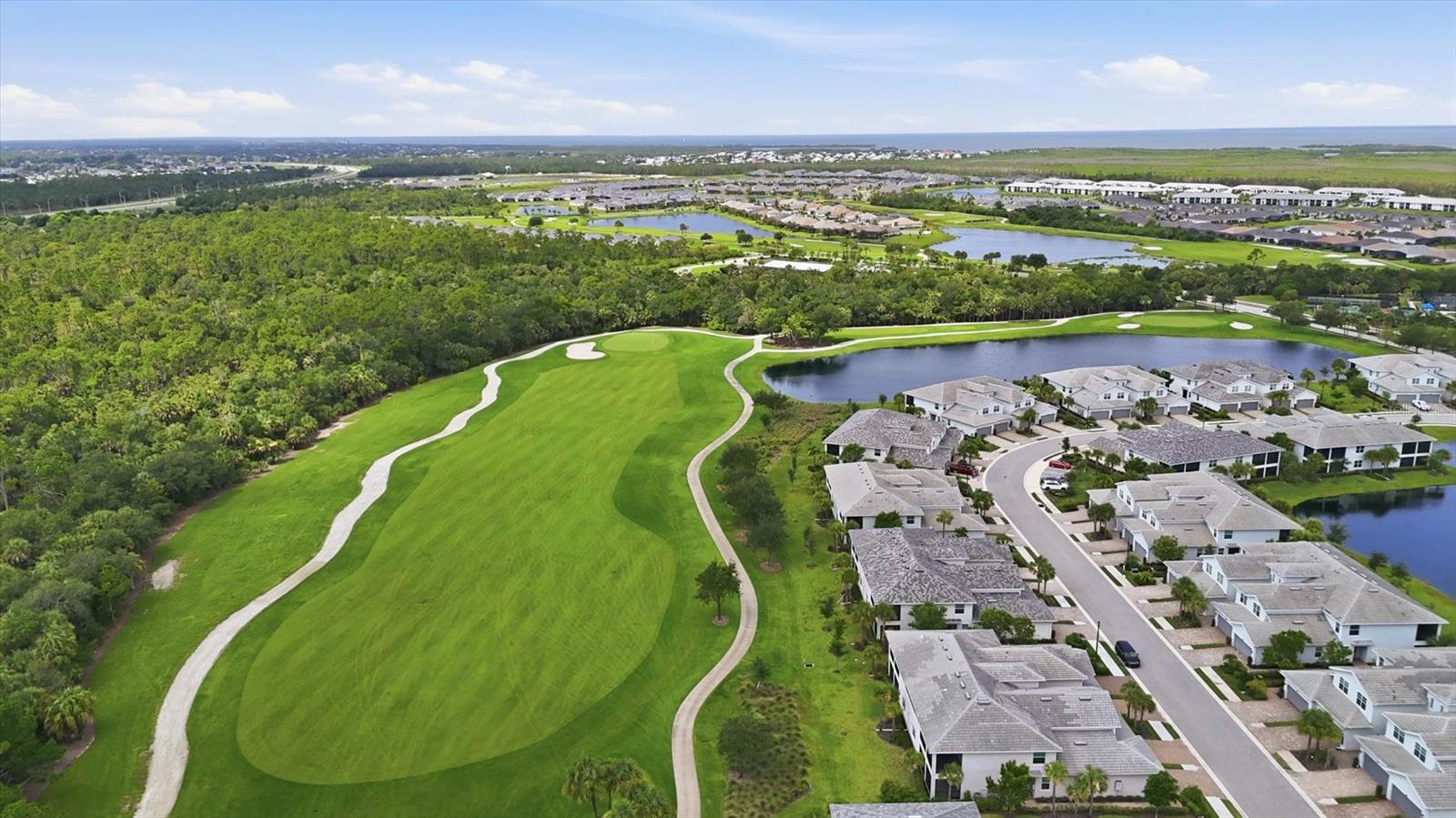 COACH HOMES III AT HERITAGE LANDING - Residential