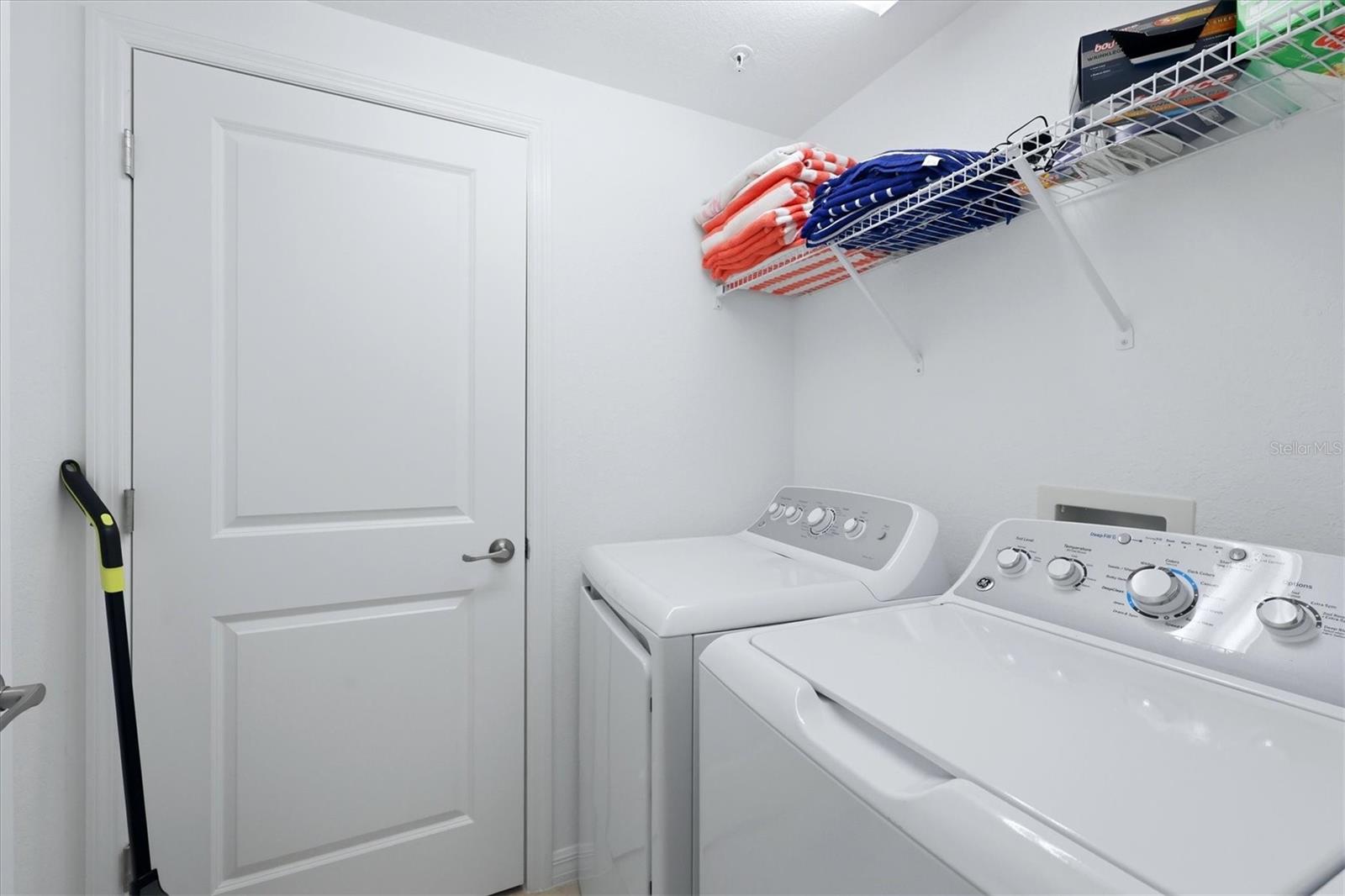 COACH HOMES III AT HERITAGE LANDING - Residential