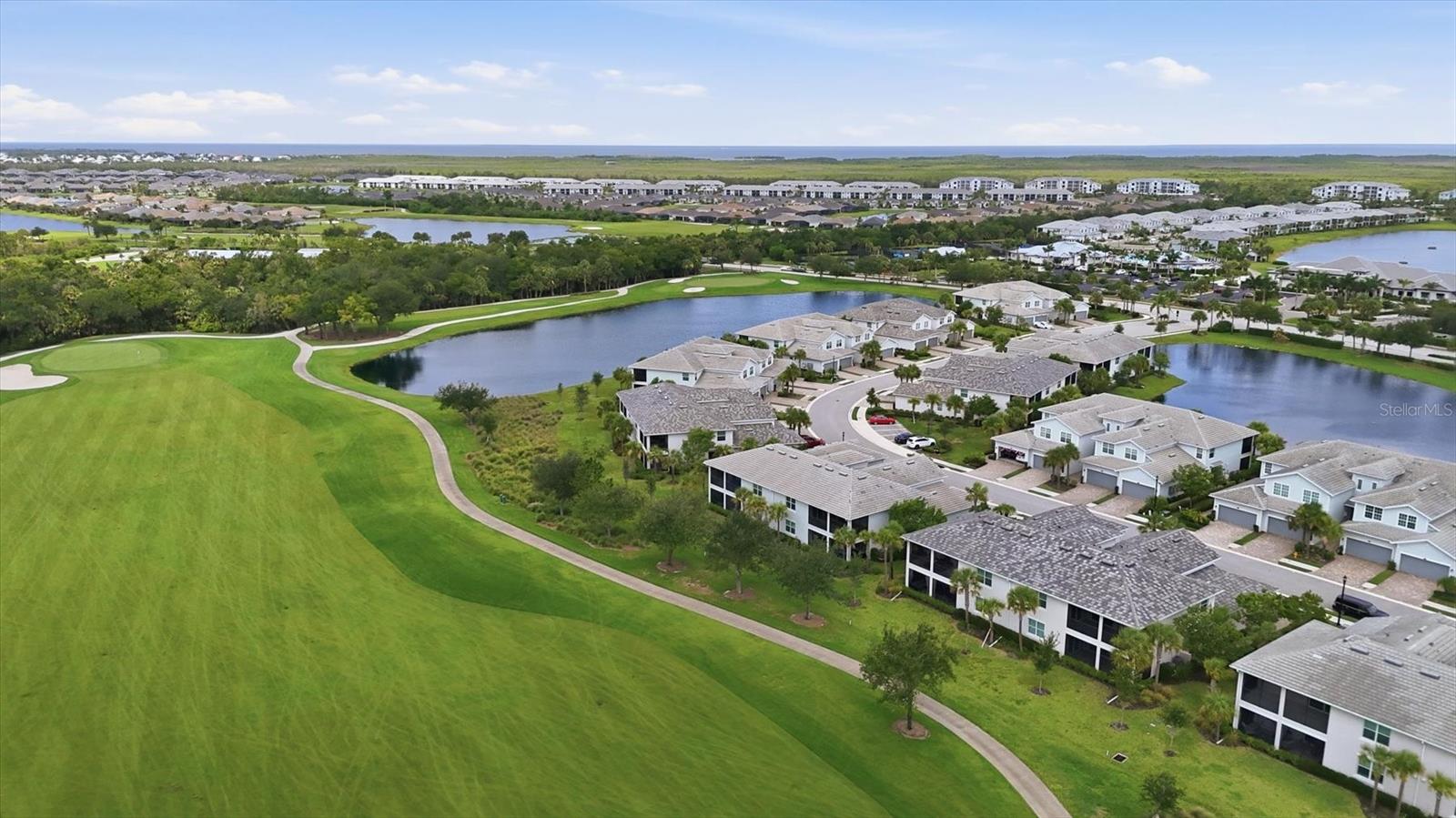 COACH HOMES III AT HERITAGE LANDING - Residential