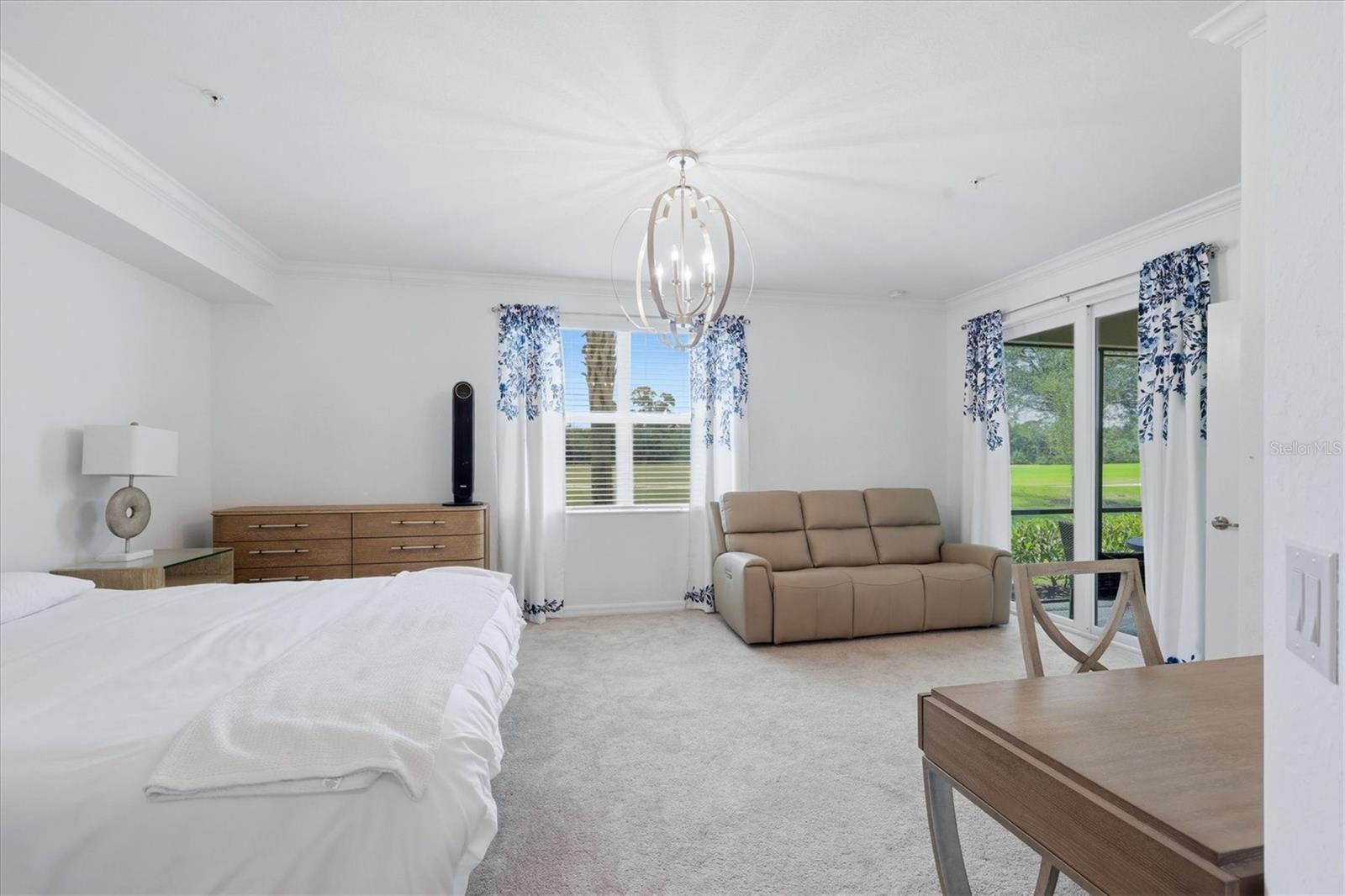 COACH HOMES III AT HERITAGE LANDING - Residential