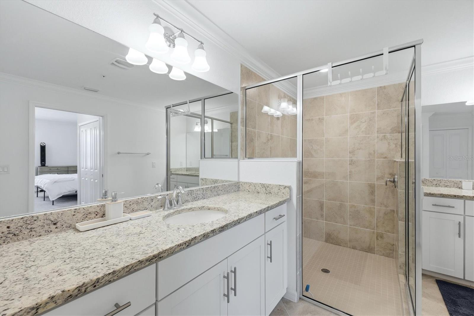 COACH HOMES III AT HERITAGE LANDING - Residential