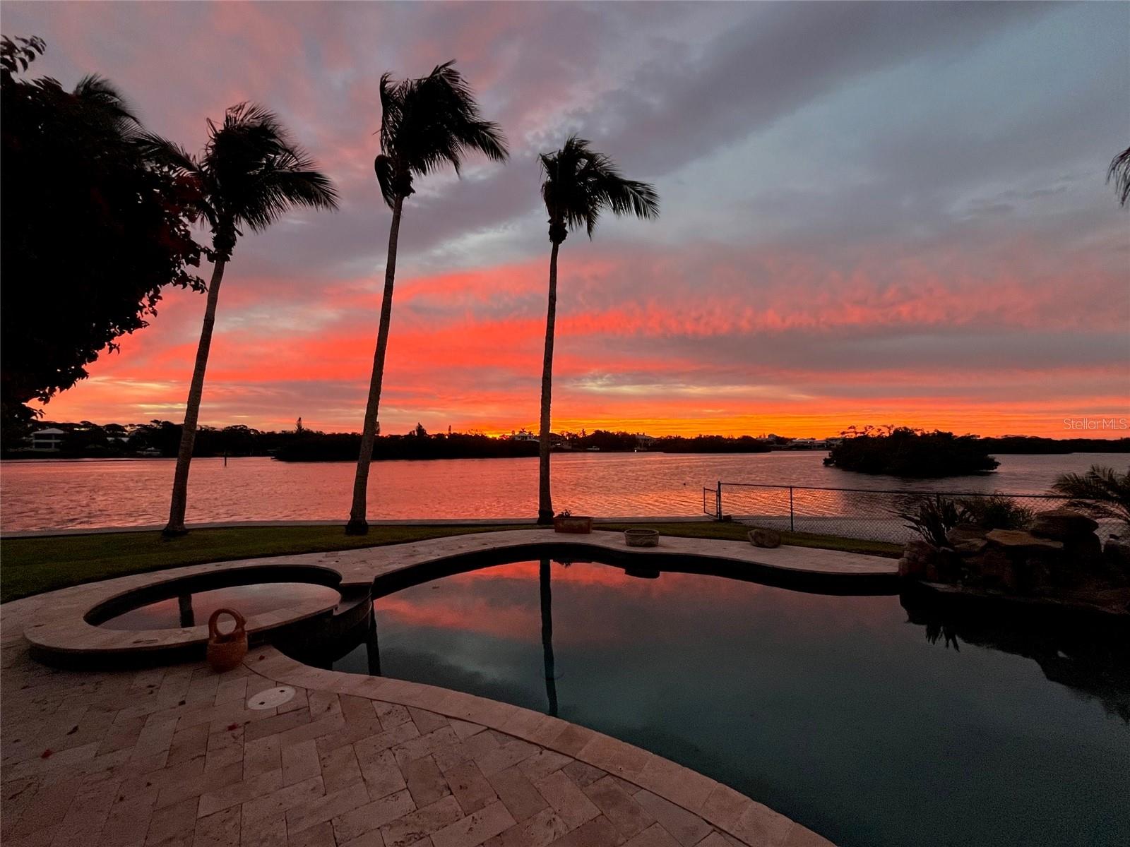 CASEY KEY - Residential