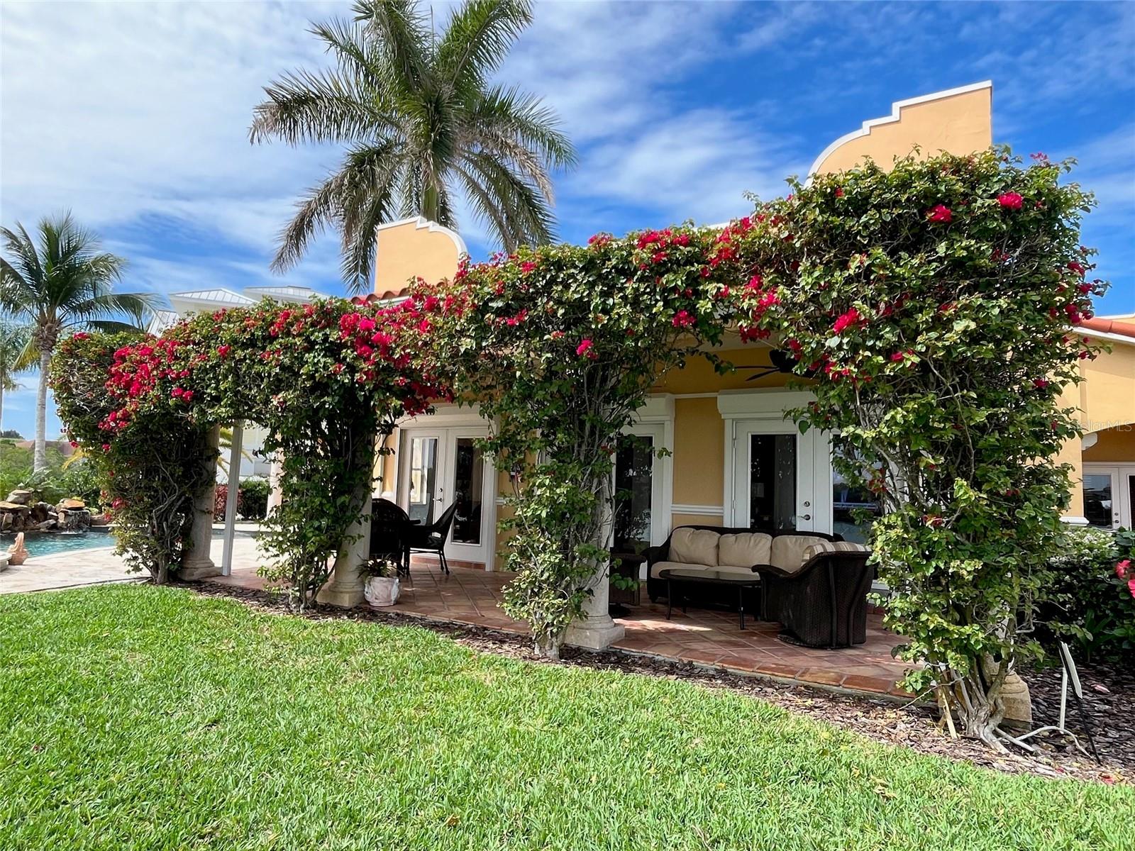 CASEY KEY - Residential