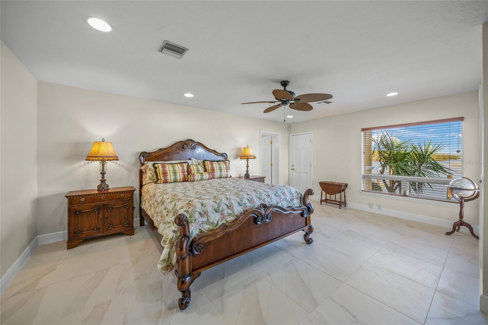 CASEY KEY - Residential
