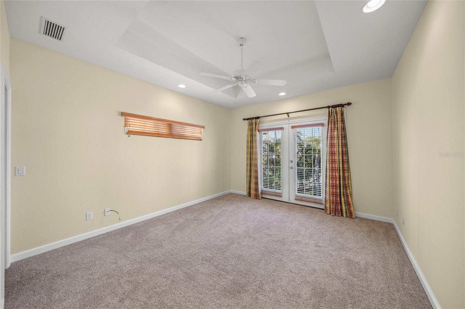 CASEY KEY - Residential