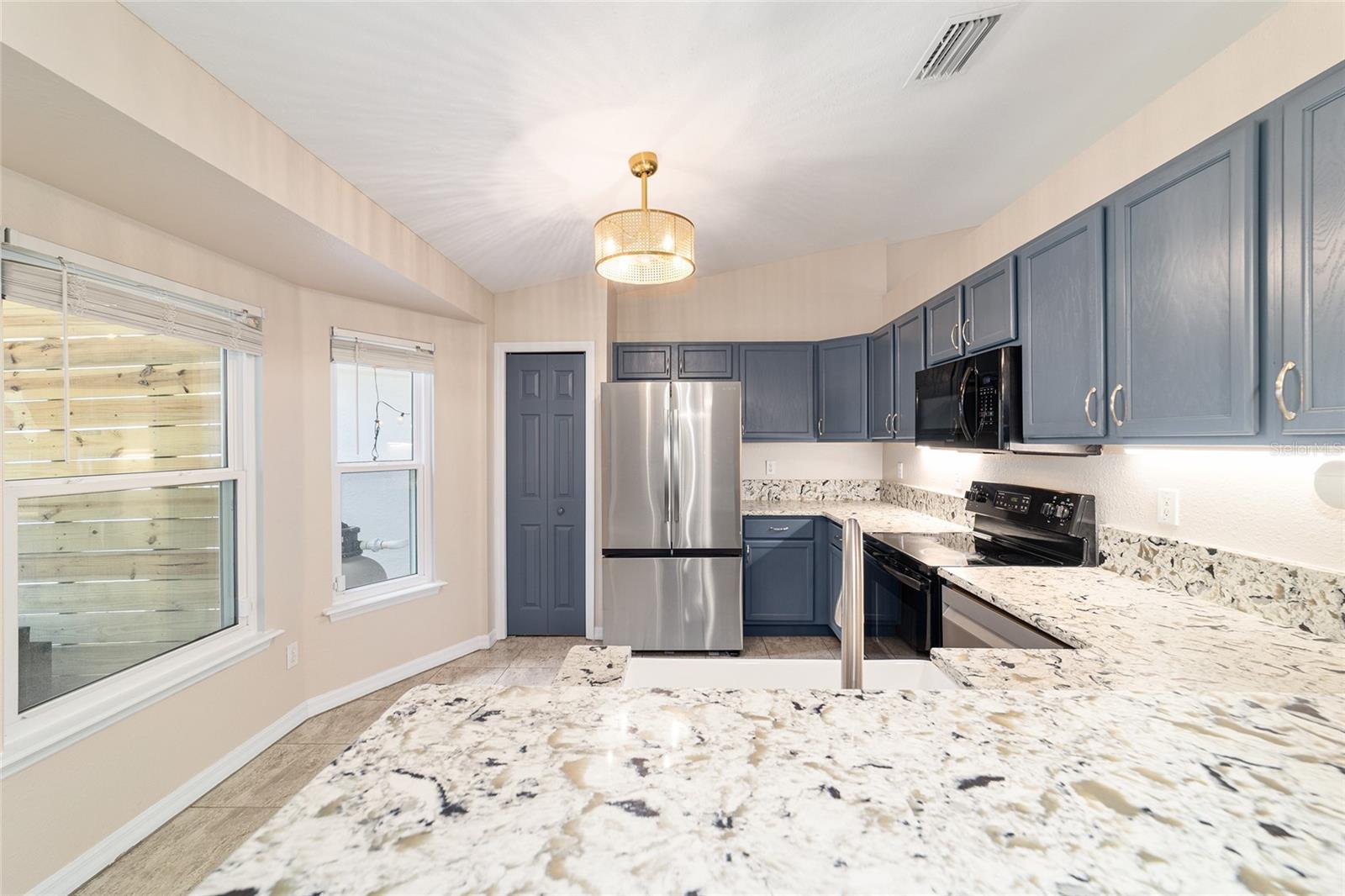 ROLLING HILLS UNIT 3 HILLS OF OCALA - Residential