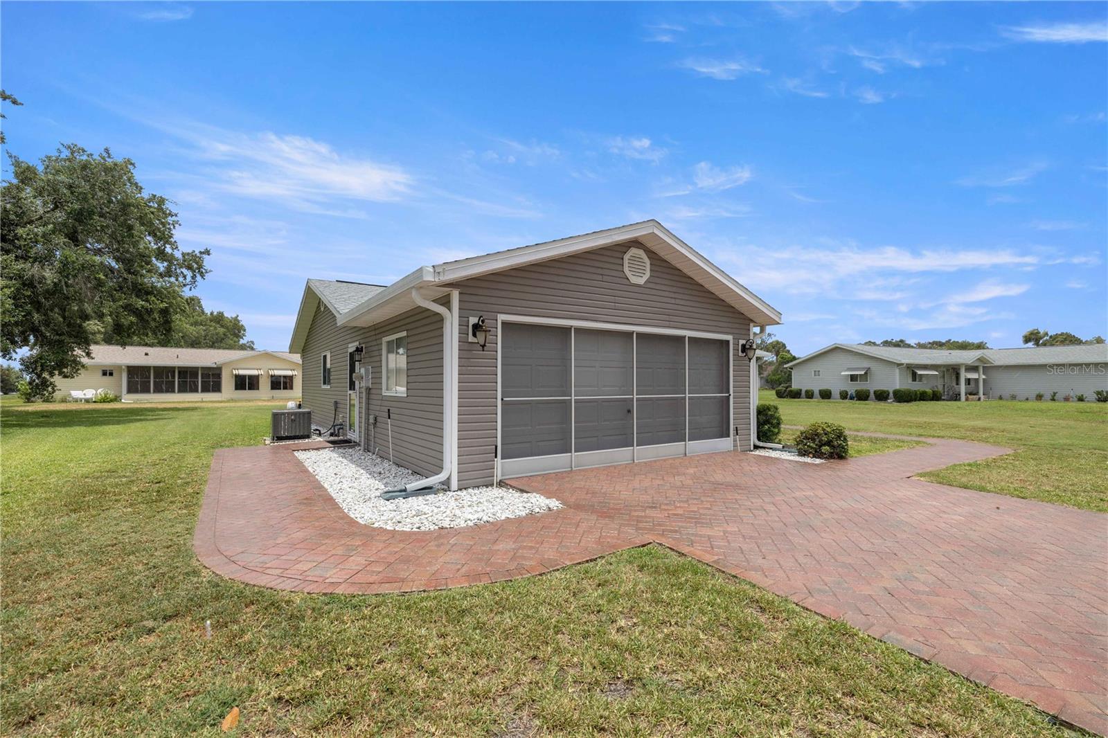 SPRUCE CREEK SO 02 - Residential
