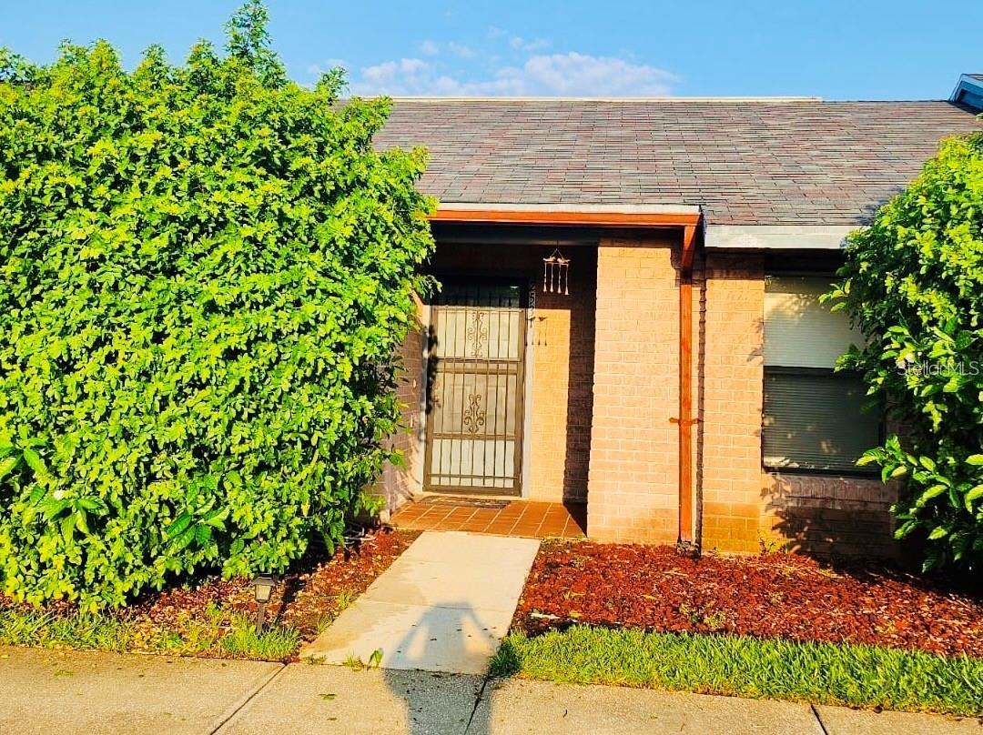KING OAK 02 REP 02 - Residential Lease
