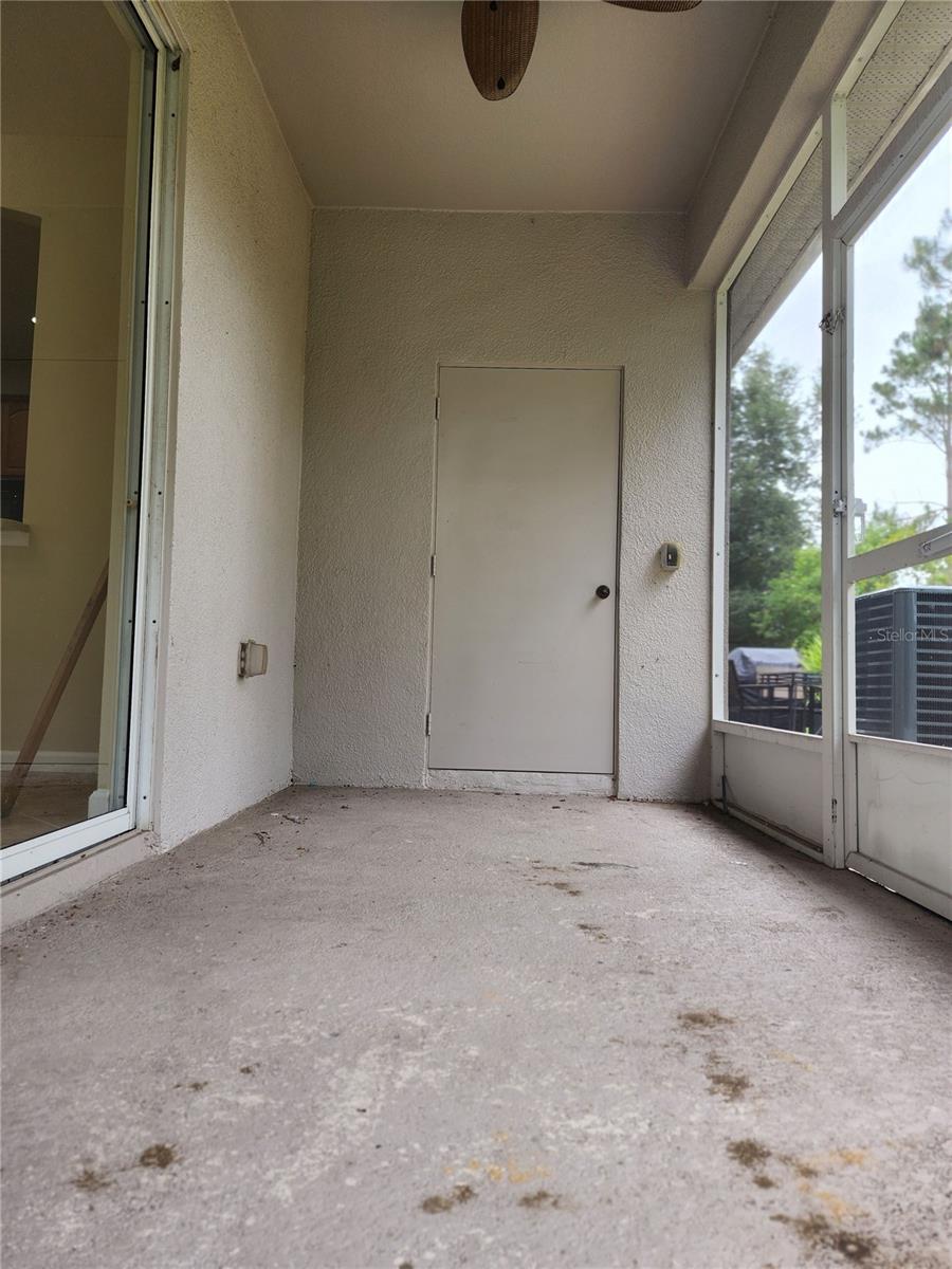 AVALON LAKES PH 03 VILLAGE A & B - Residential Lease