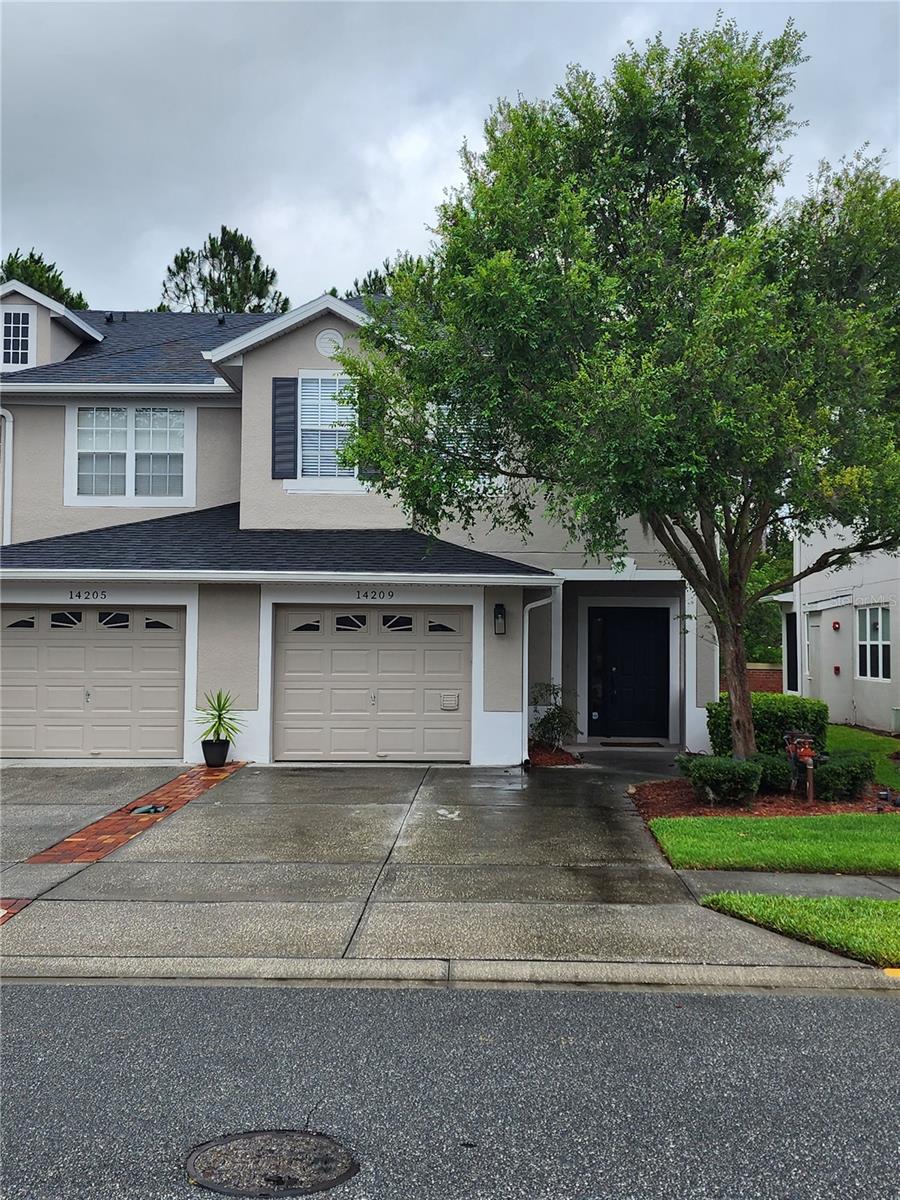 AVALON LAKES PH 03 VILLAGE A & B - Residential Lease