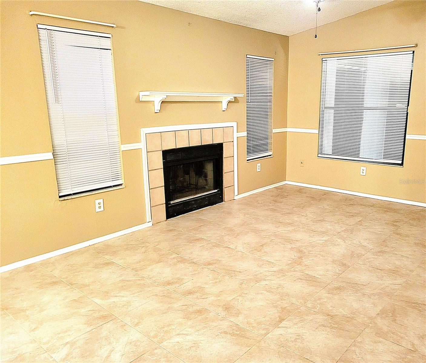 NORTHLAKE VILLAGE CONDO 7 - Residential