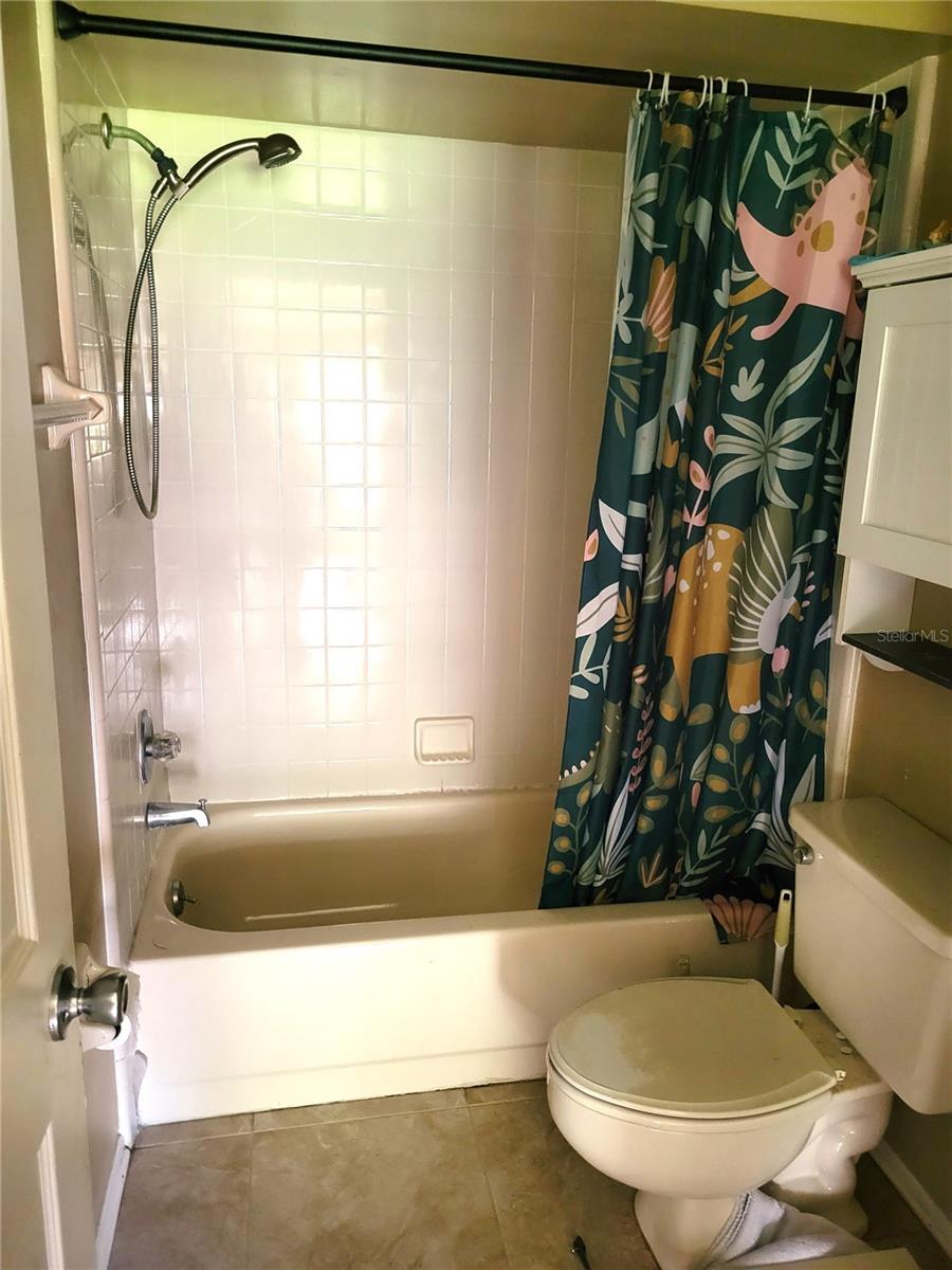 NORTHLAKE VILLAGE CONDO 7 - Residential