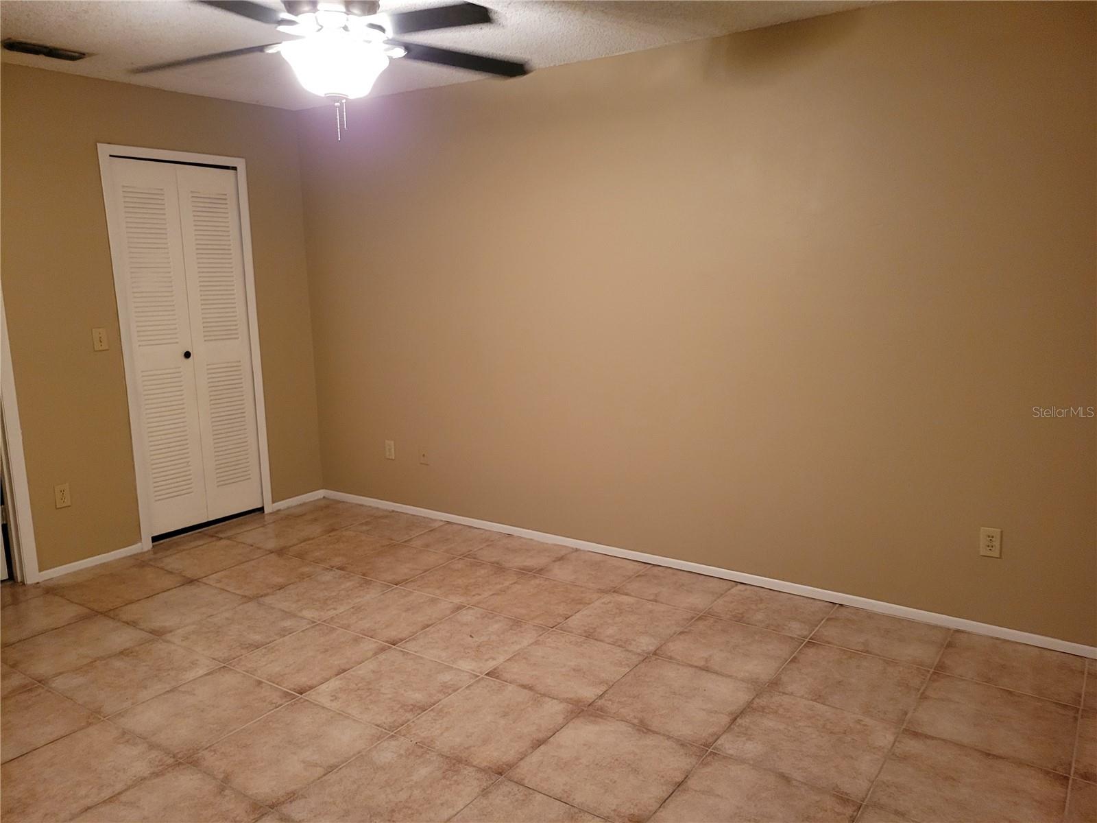 NORTHLAKE VILLAGE CONDO 7 - Residential