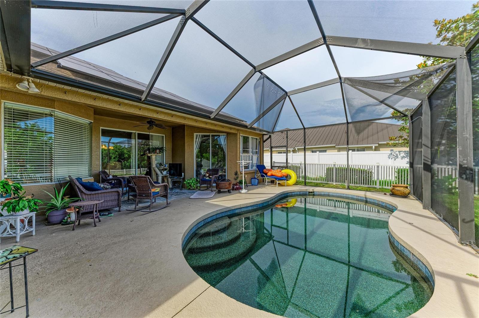 RIVERWALK VILLAGE SUBPHASE E - Residential