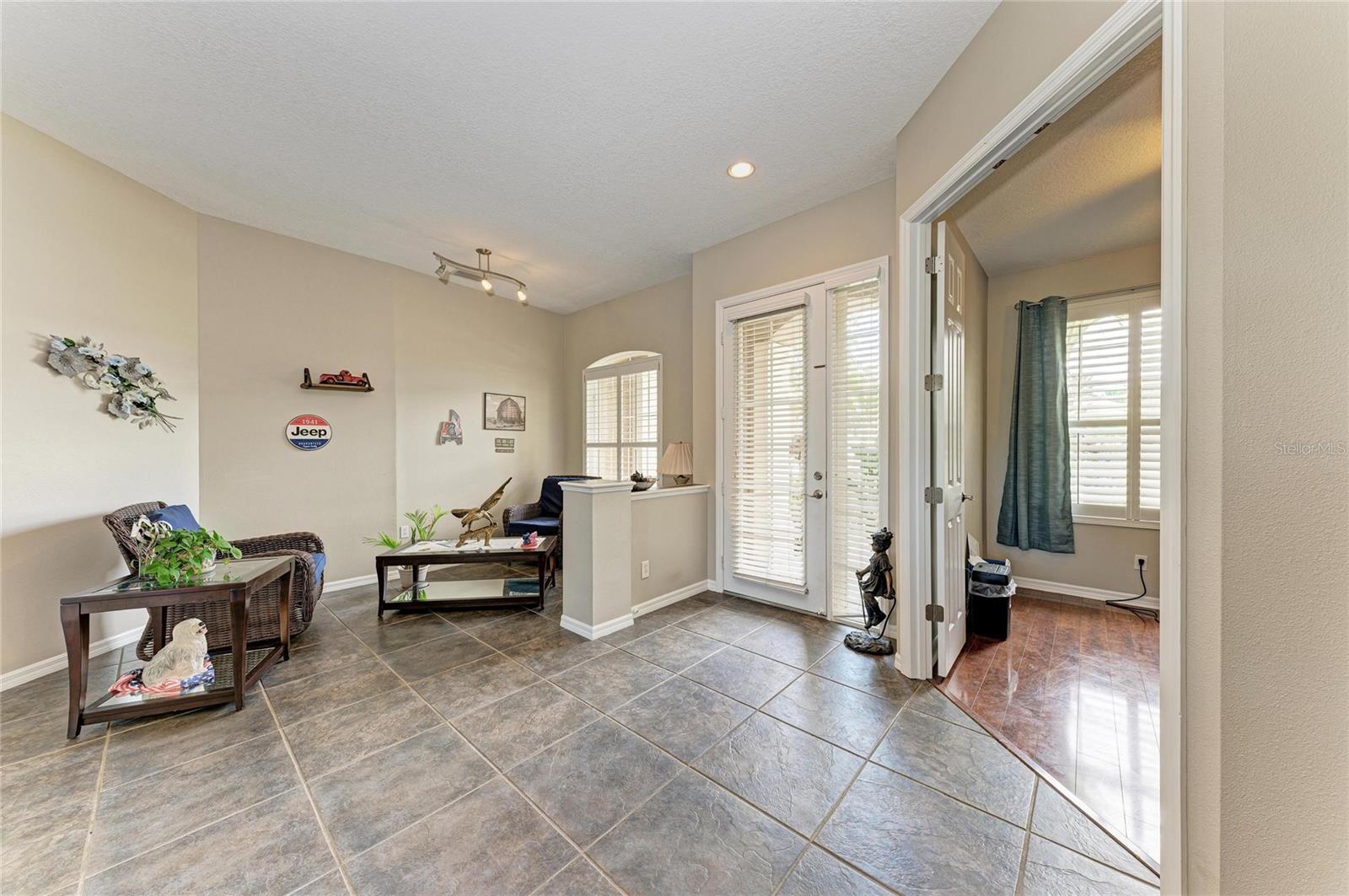 RIVERWALK VILLAGE SUBPHASE E - Residential