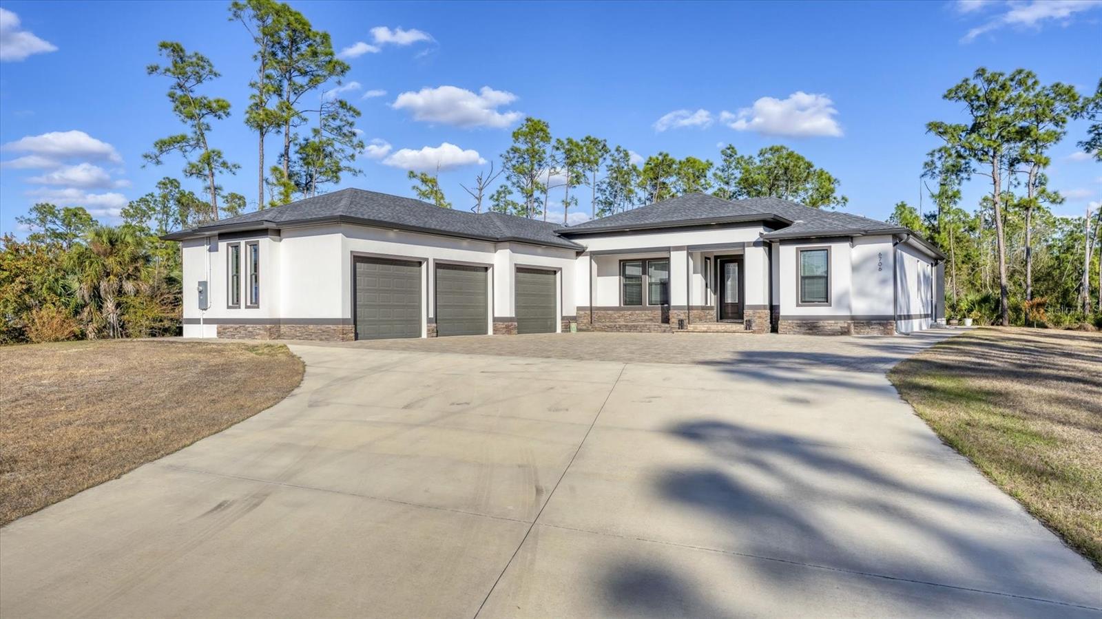 NORTH PORT CHARLOTTE ESTATES ADD 01 - Residential