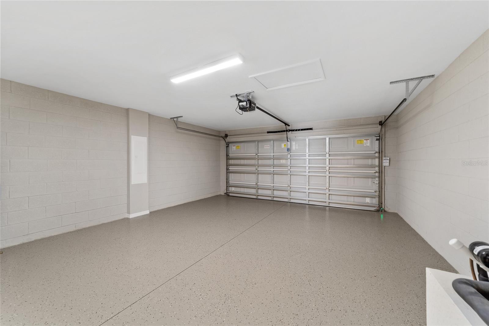 MARION OAKS UNIT 12 - Residential