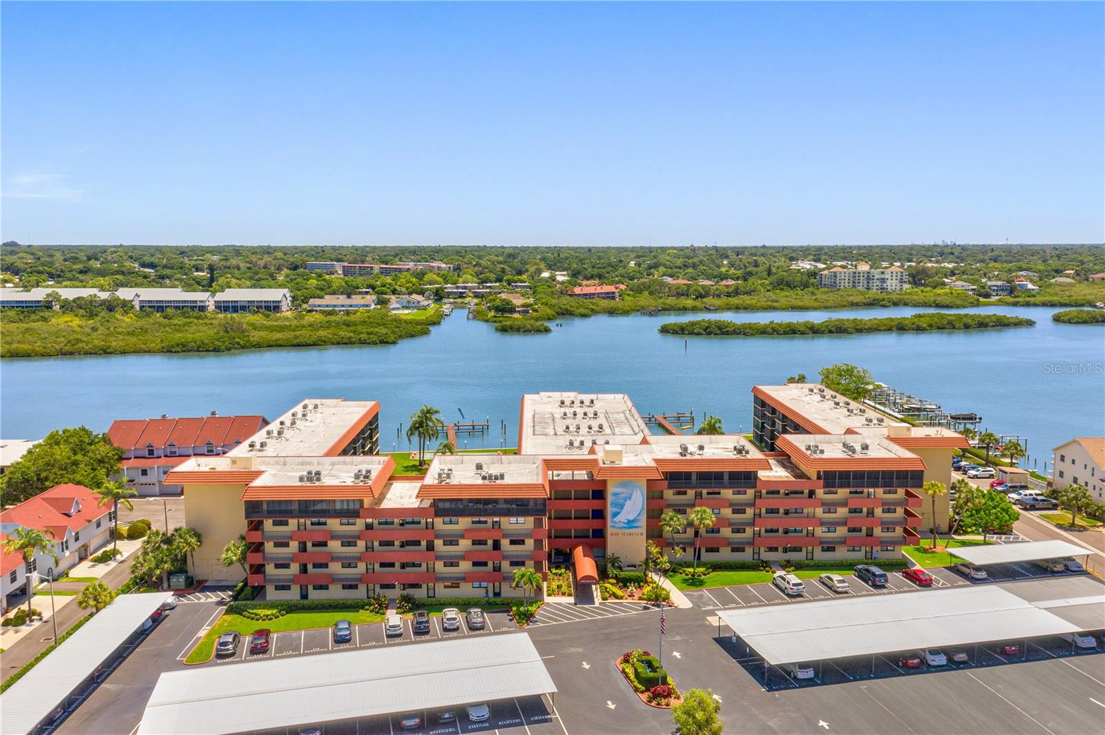 BAY MARINER THE CONDO - Residential