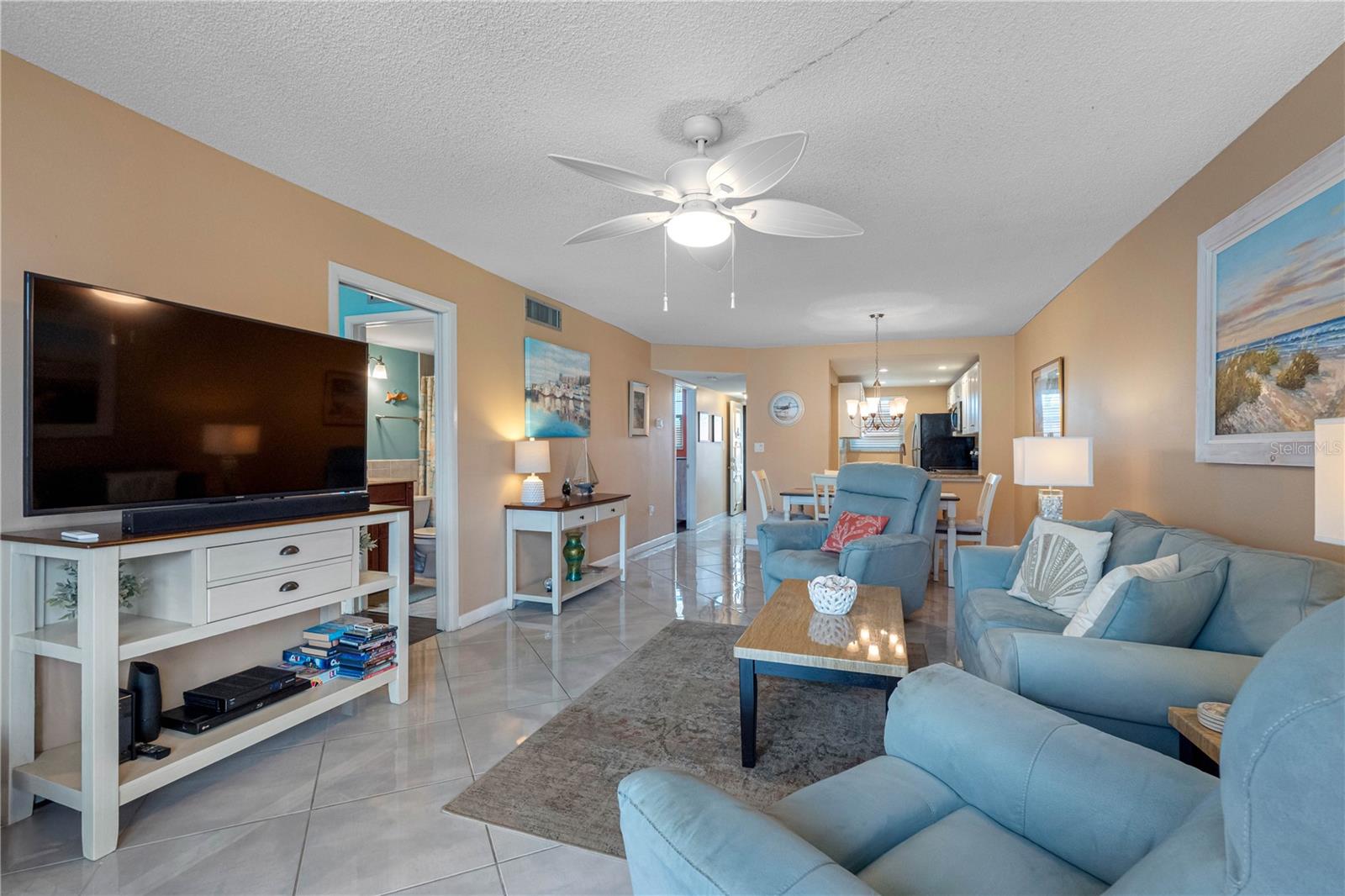 BAY MARINER THE CONDO - Residential