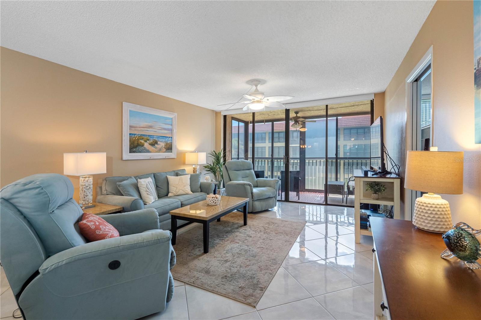 BAY MARINER THE CONDO - Residential
