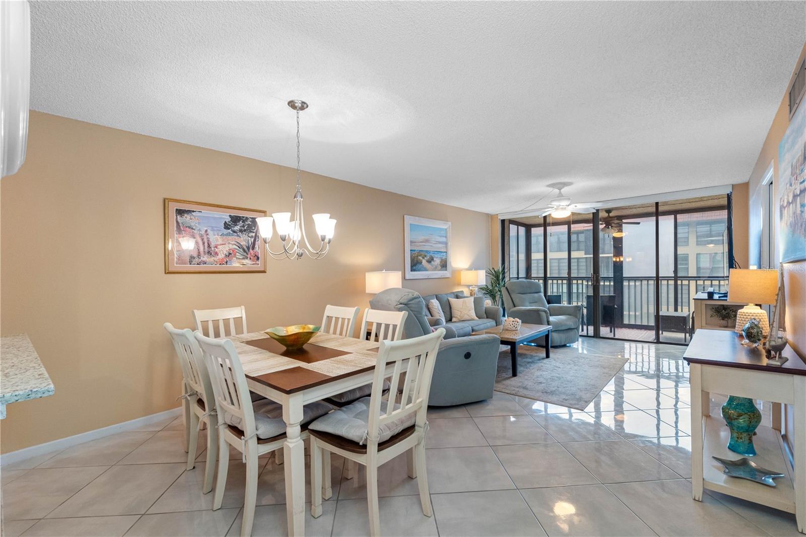 BAY MARINER THE CONDO - Residential