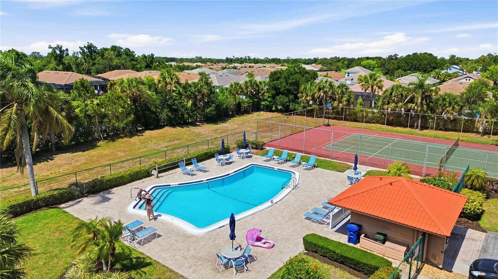 SUNRISE GOLF CLUB PH II - Residential