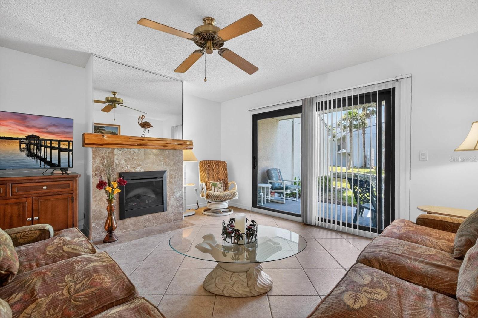 SEAWINDS CONDO - Residential
