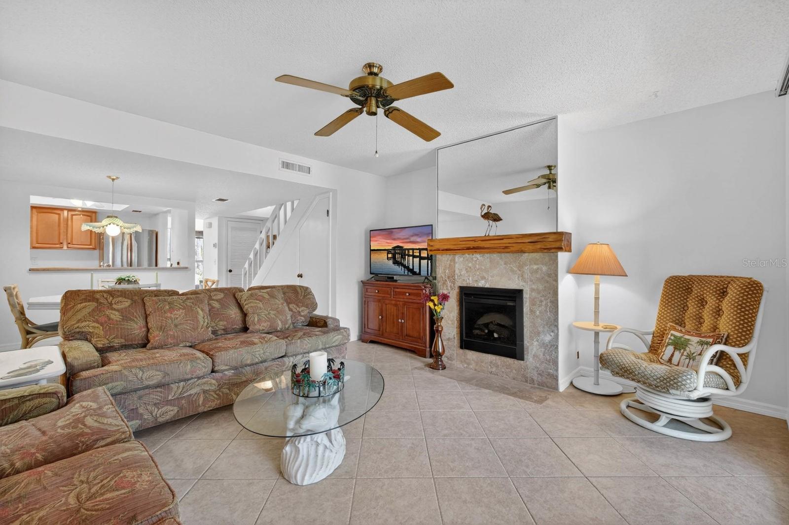SEAWINDS CONDO - Residential