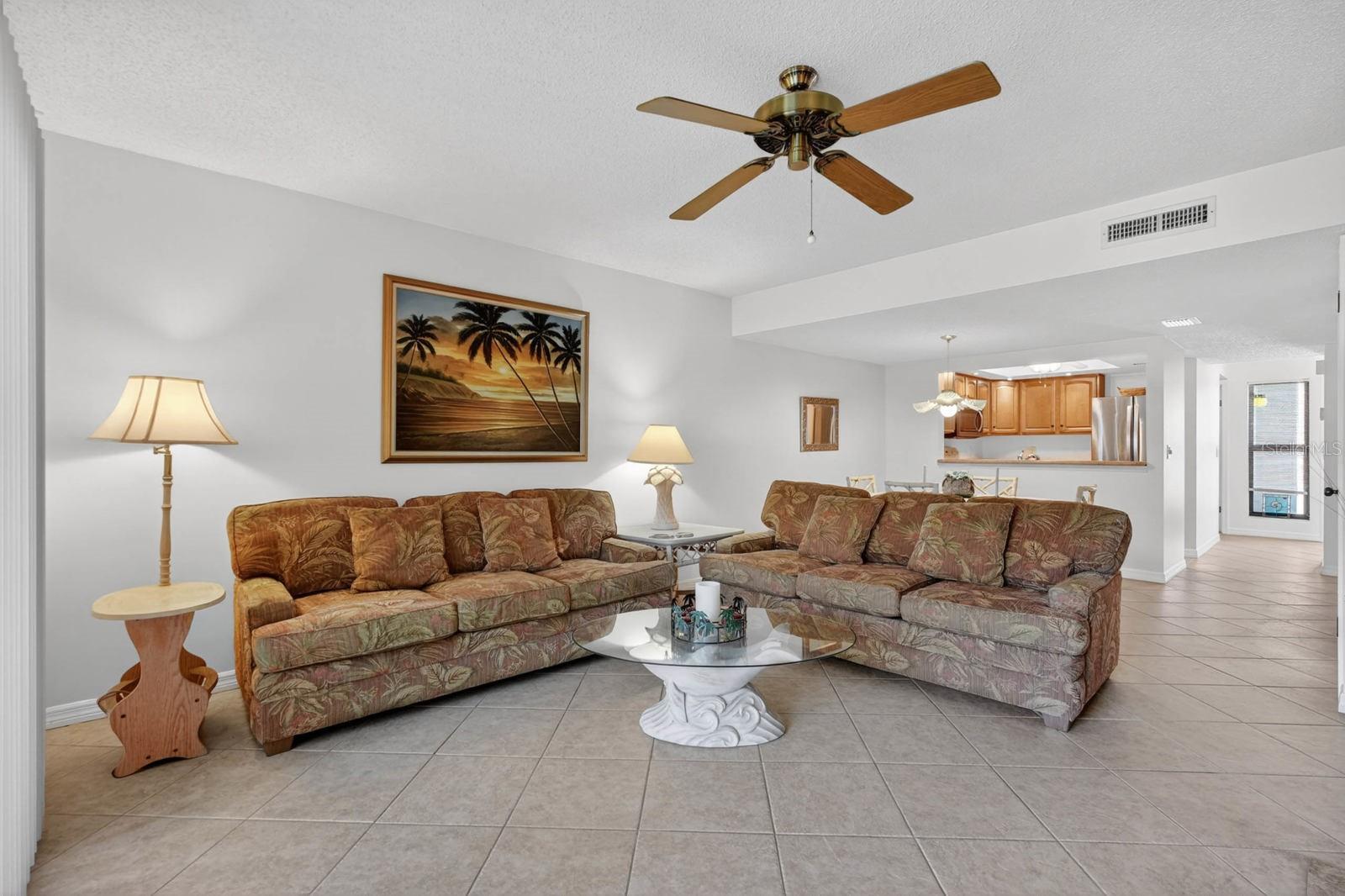 SEAWINDS CONDO - Residential